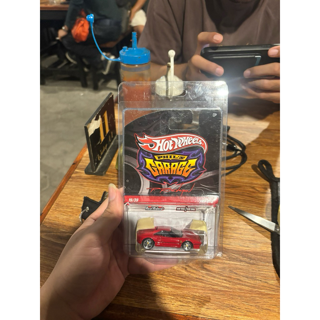 hot wheels ferrari 288 gto phil’s garage