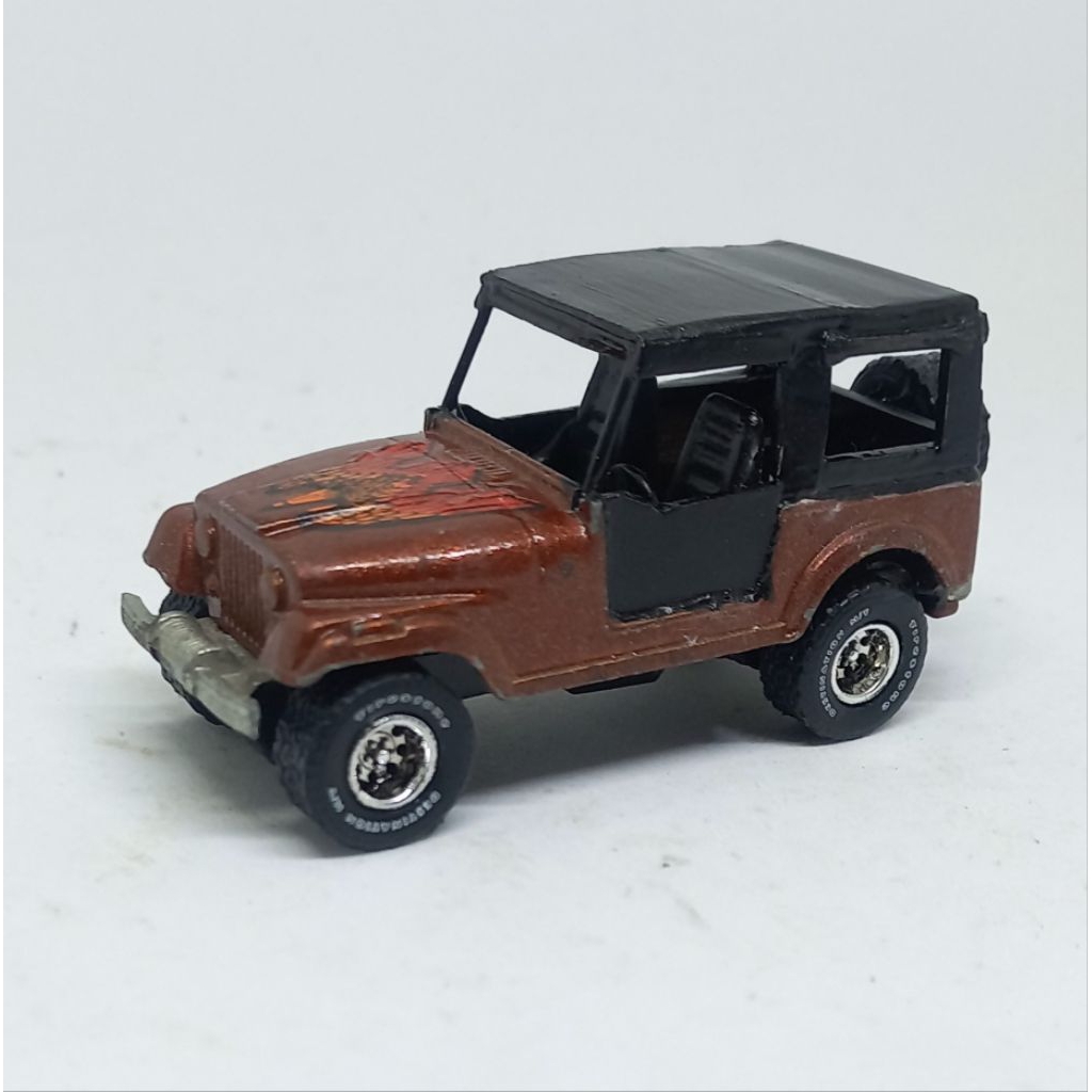 hot wheels jeep cj7 cj-7 loose diecast custom ban karet grnlght (t)