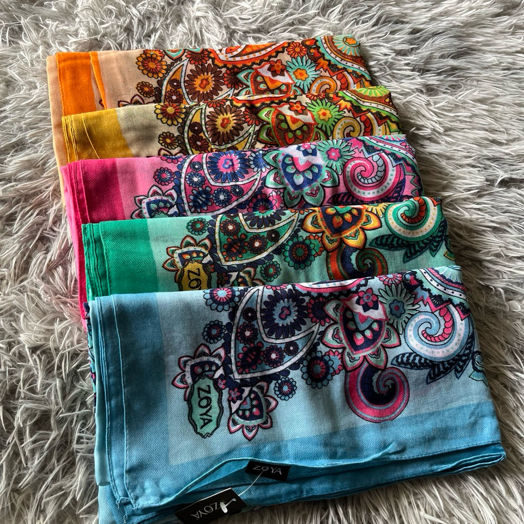Hijab Segi Empat Zoya Sale