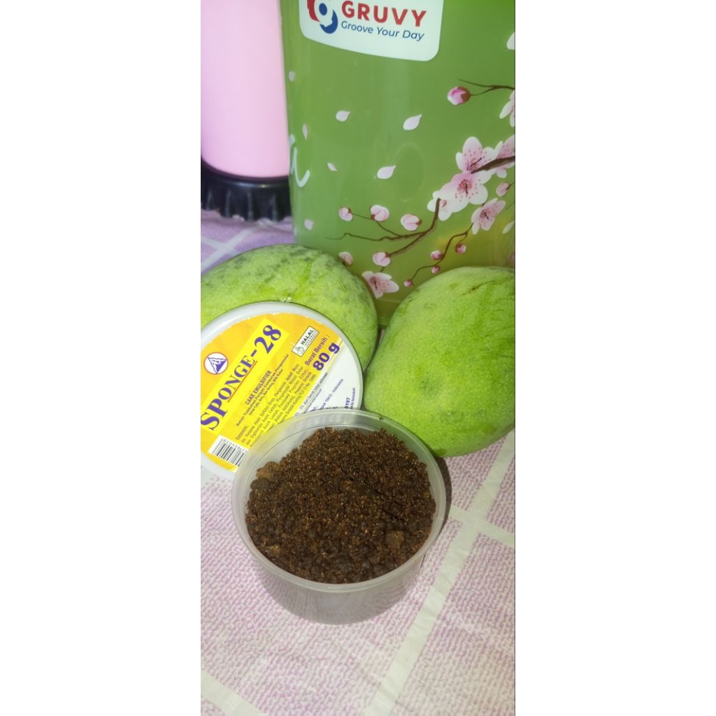 

Uyah wadi khas negara Kalimantan selatan...cocolan untuk mangga muda dll