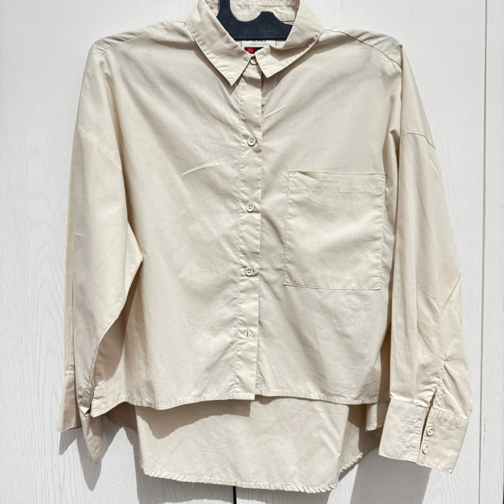 (PRELOVED) Kemeja Beige Logo Jeans
