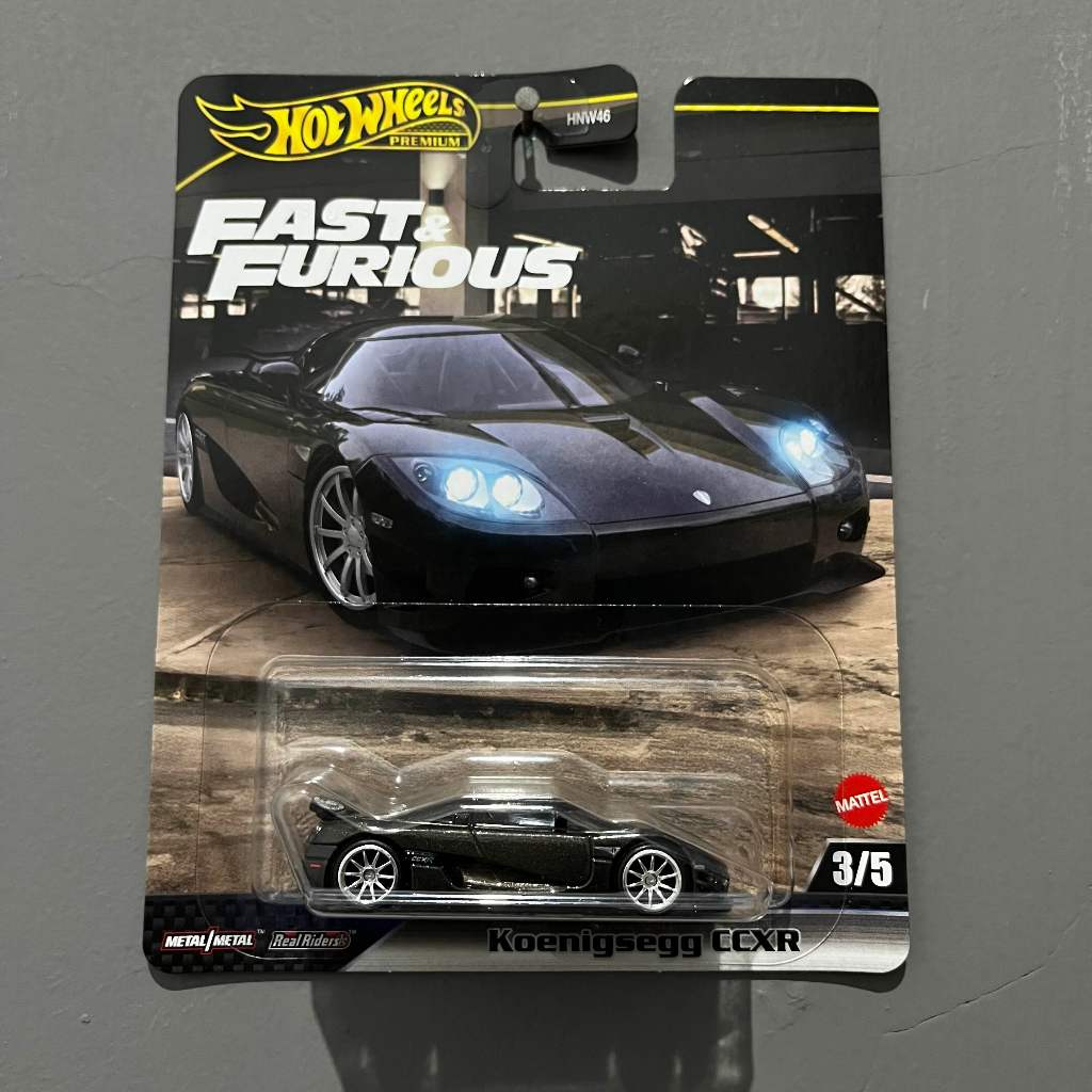Diecast Hot Wheels Premium Koenigsegg CCXR Hitam Fast & Furious Ban Karet