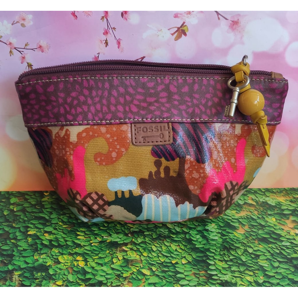 Preloved Pouch Fossil Keyper