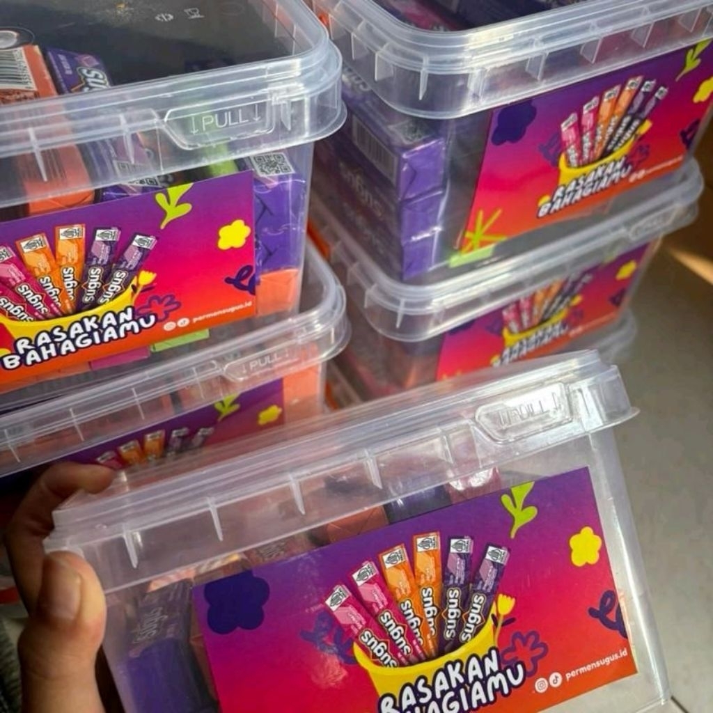 

PAKET PERMEN SUGUS ISI 27 PCS FREE BOX
