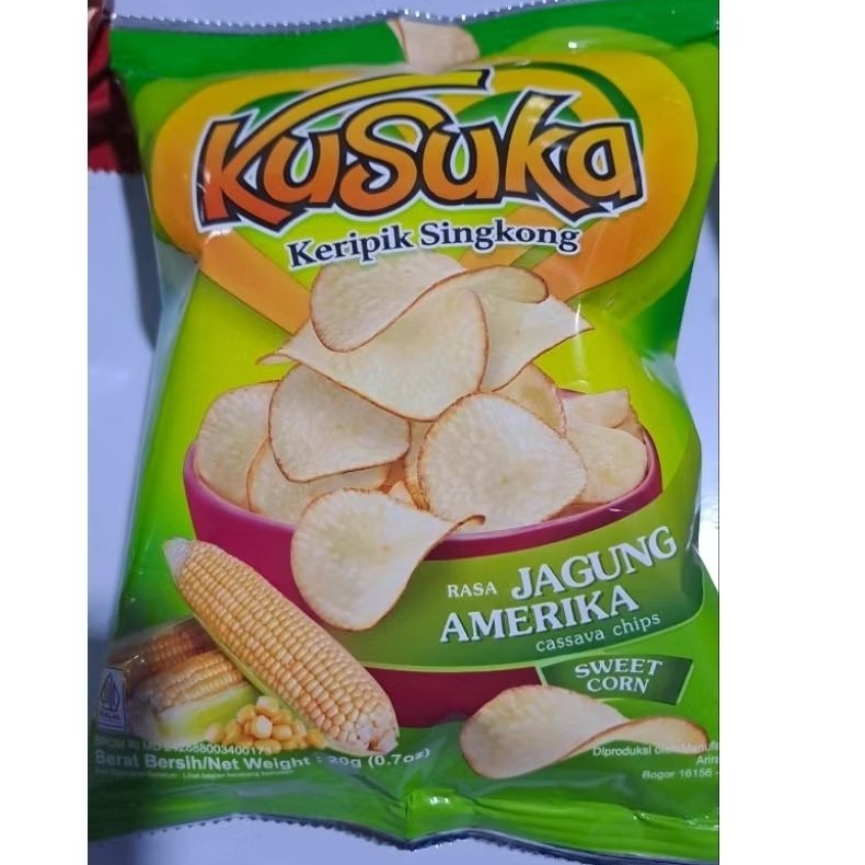 

KUSUKA keripik singkong rasa jagung amerika sweetcorn 20g 1renteng isi 10pcs