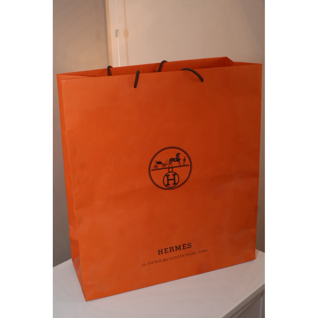

Paper Bag Herm*s Original dari Store | Tas Kertas Branded Premium | Cocok untuk Koleksi & Styling m