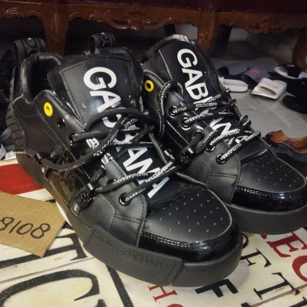 Dollce Gabbana Full Black sepatu Branded Original Second Rasa Baru