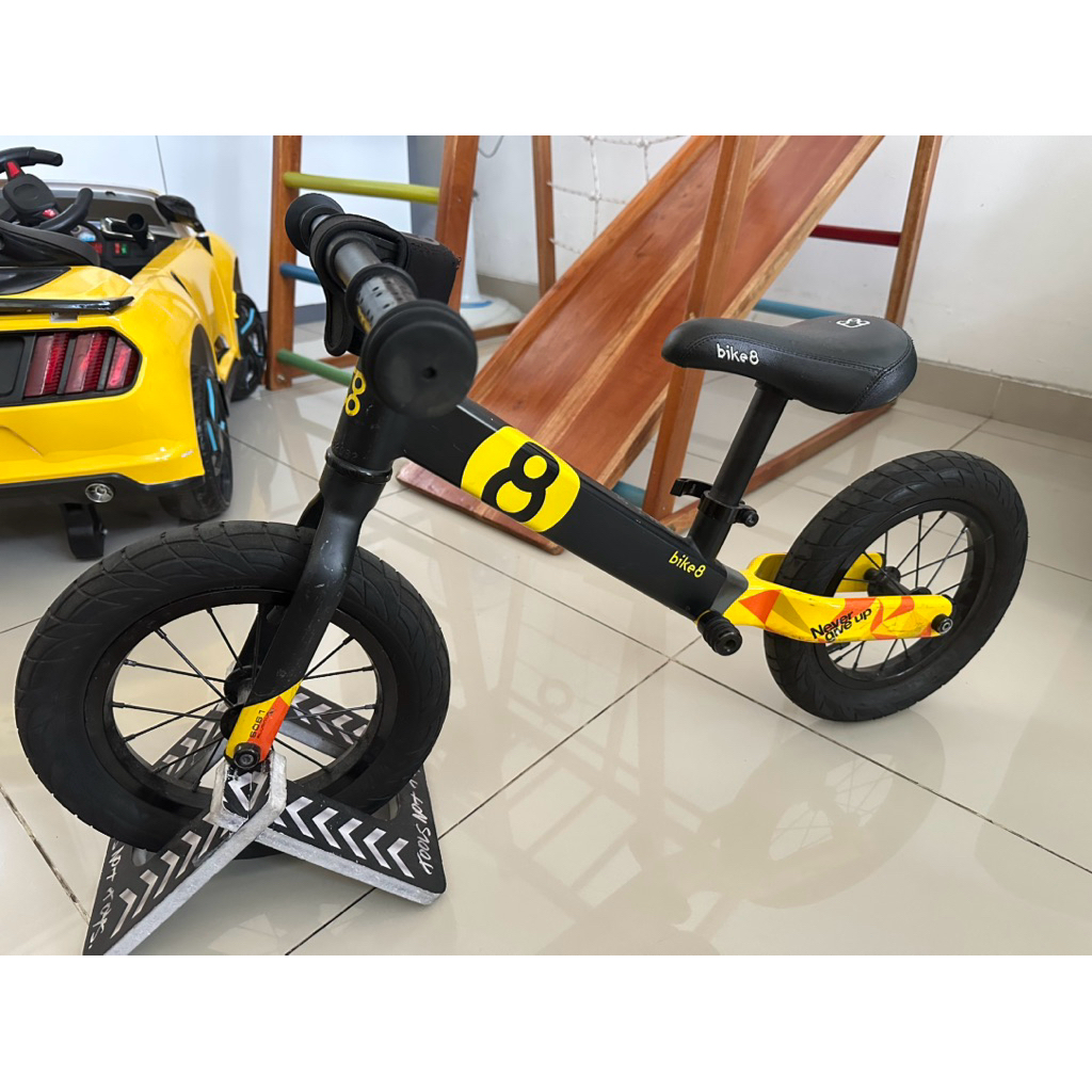 Preloved,Balance bike 98