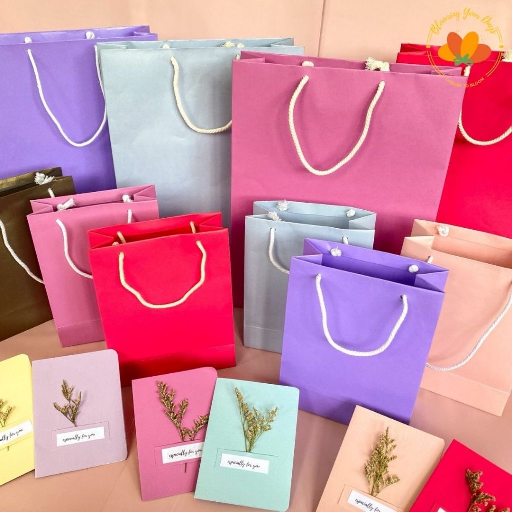 

paperbag kartu ucapan paper bag gift paket kado bungkus kado GODDIE BAG TAS KADO HADIAH SOUVENIR PESTA ULANG TAHUN