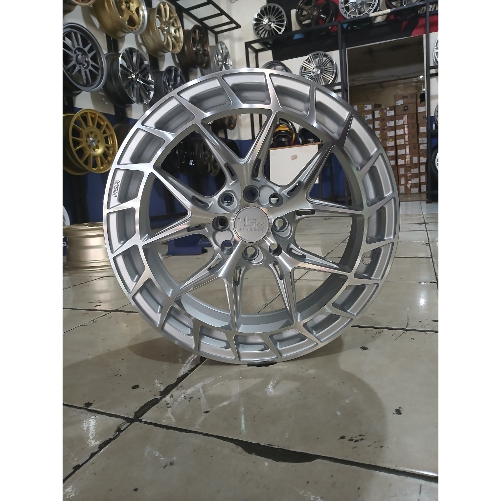 VELG MOBIL HSR VPS RING 17 ,MOBIL JAZZ,AVANZA,BRIO DLL