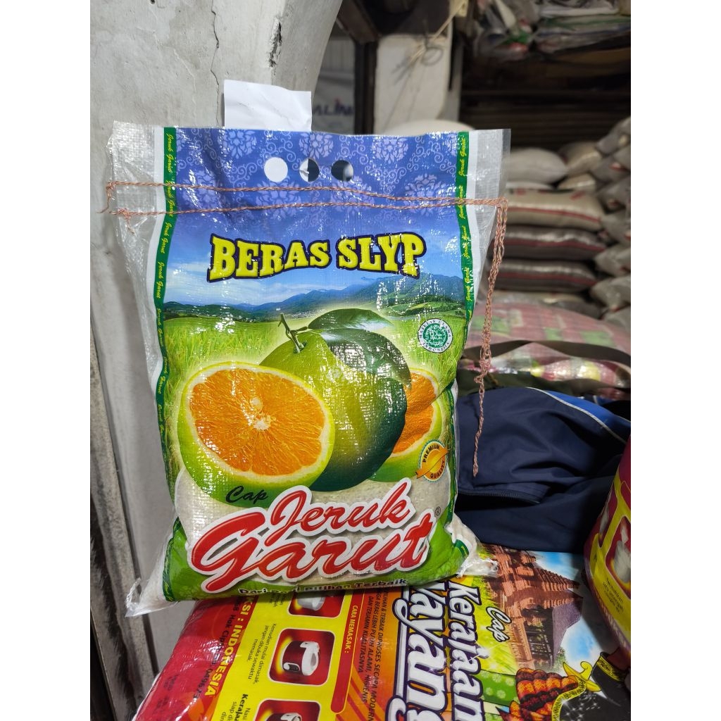 

Beras Jeruk Garut 5 Kg