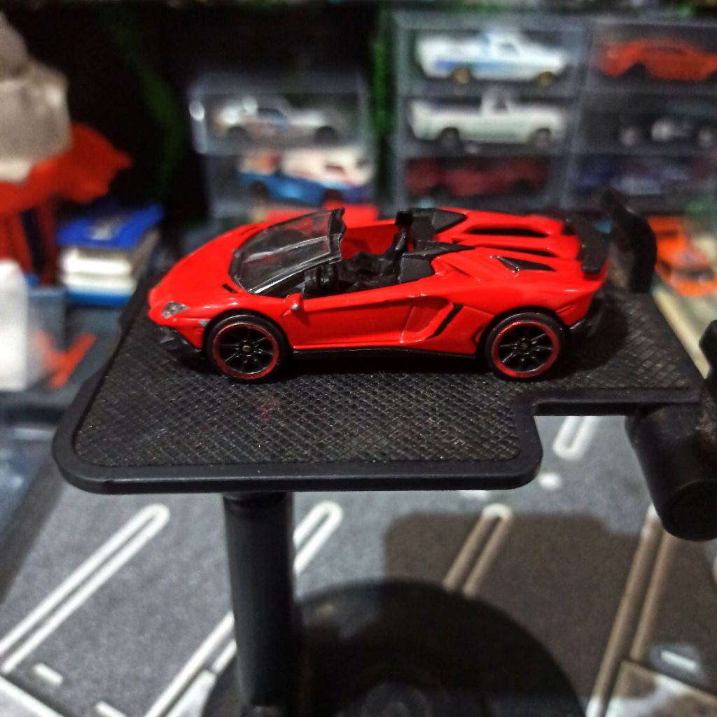 Majorette Lamborghini Aventador SV Roadster Red loose minus kaca retak