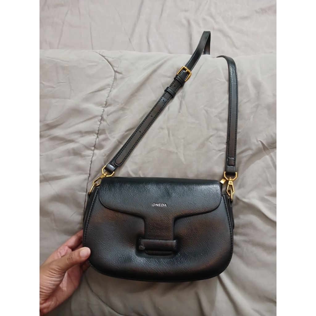 tas slempang oneda pl preloved second ori original