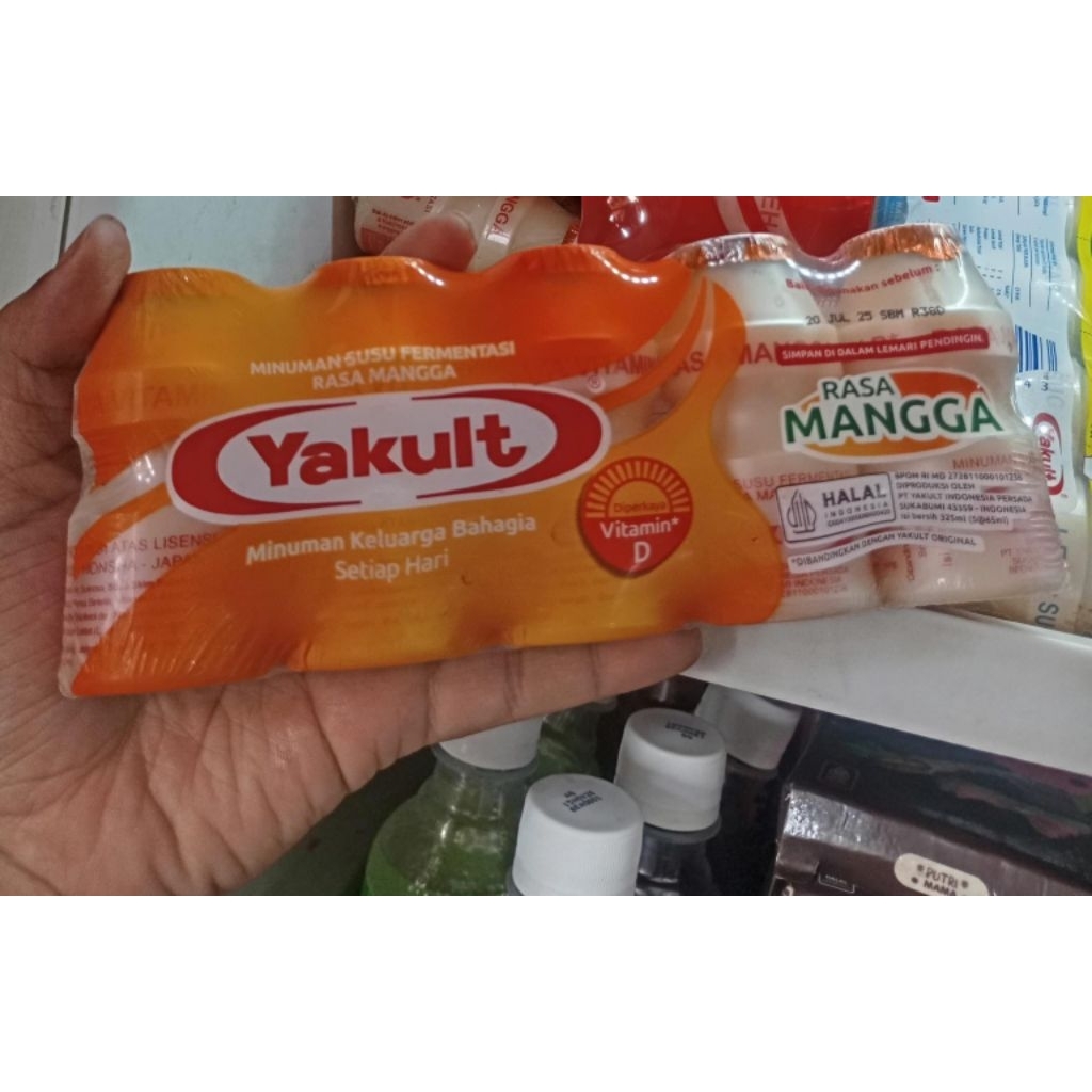 

YAKULT MINUMAN SUSU FERMENTASI RASA MANGGA 325ml