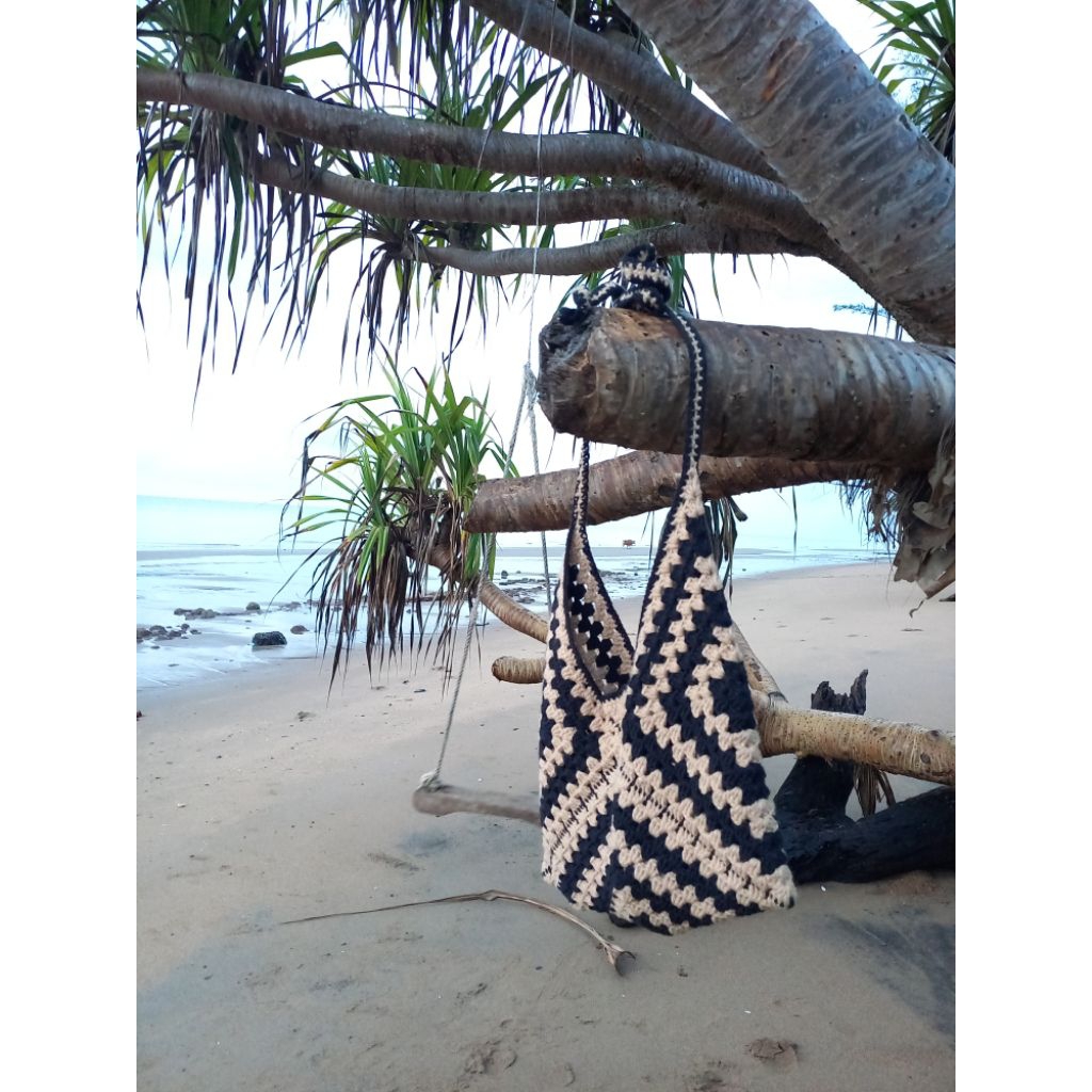 Grany square/bagTas grany rajut/Tote bag grany/ tas rajut