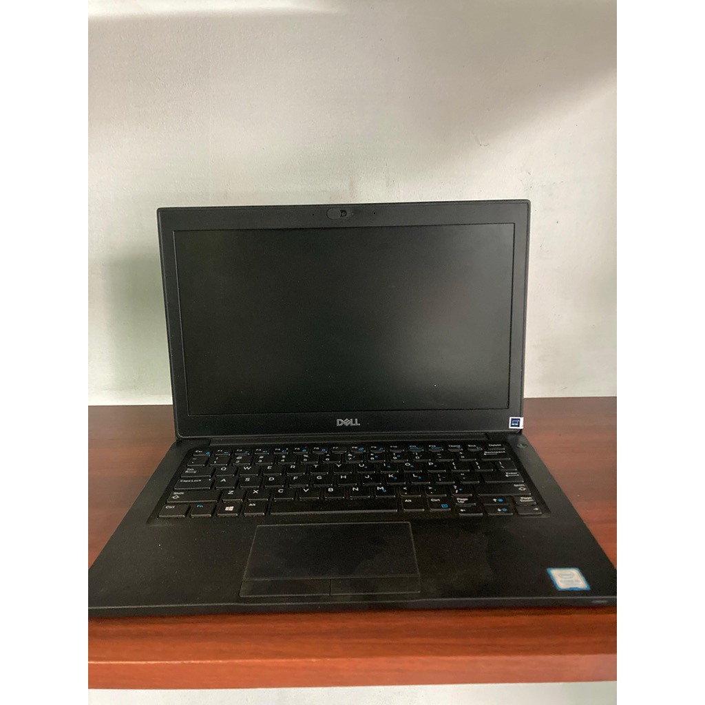 Laptop Dell 7290