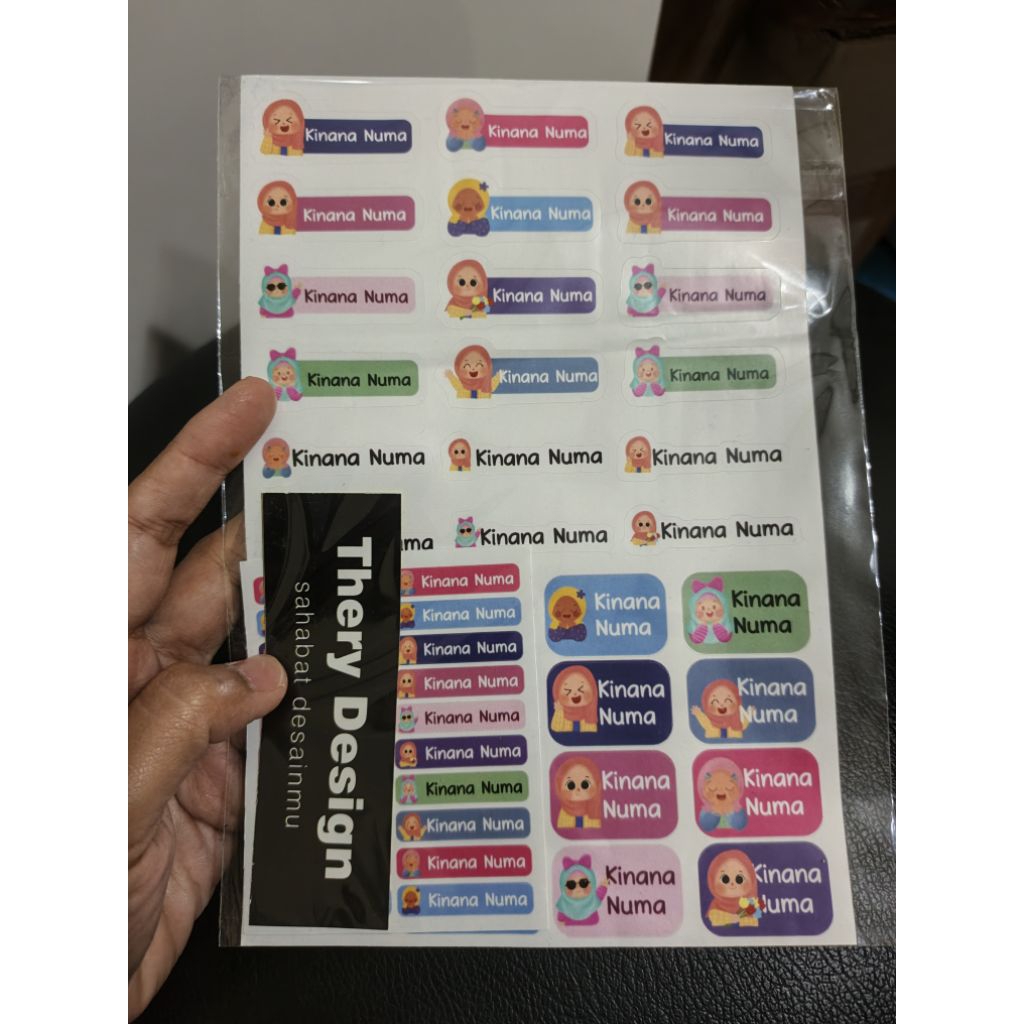 

Label Nama Sudah ada namanya (Tidak bisa ubah nama)