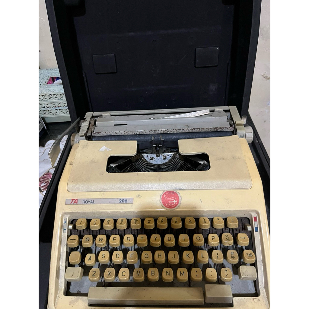 Mesin Tik Bekas Merk TA Royal 206