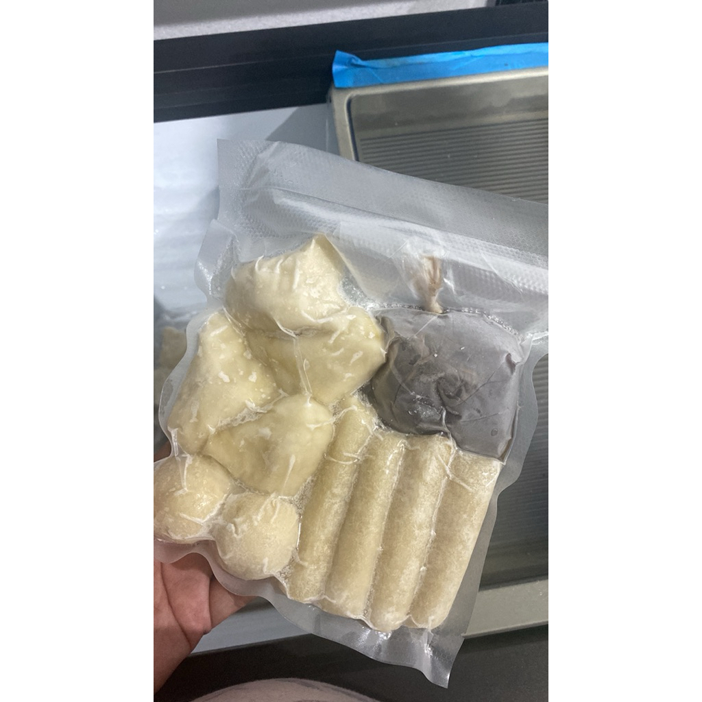 

PEMPEK IKAN TENGGIRI