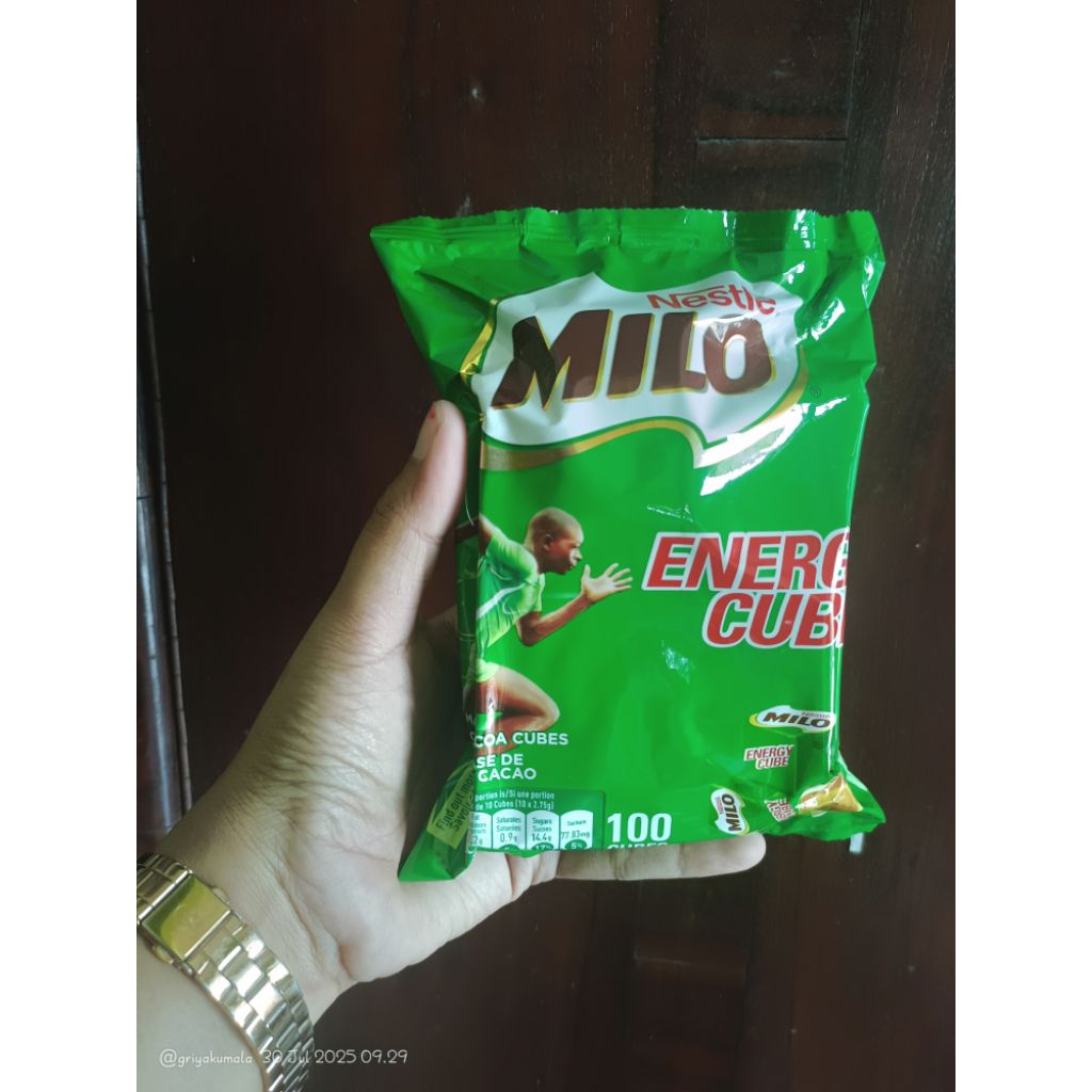 

Milo kotak isi 100