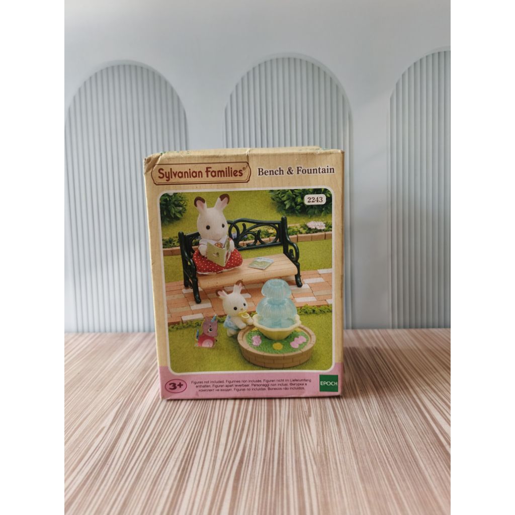 Sylvanian Families Bench & Fountain