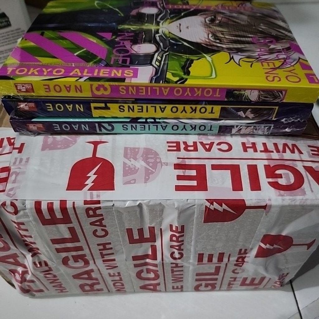 Komik Tokyo Aliens set vol 1-3 segel ori Bahasa Indonesia Elex Media