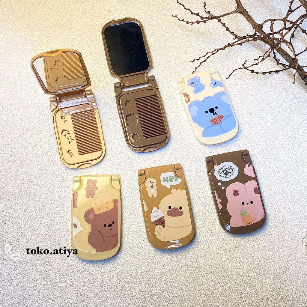 Cermin Kotak Gambar Karakter Cermin Saku Kecil Kaca Lipat Traveling Portabel Isi Sisir Kecil Set