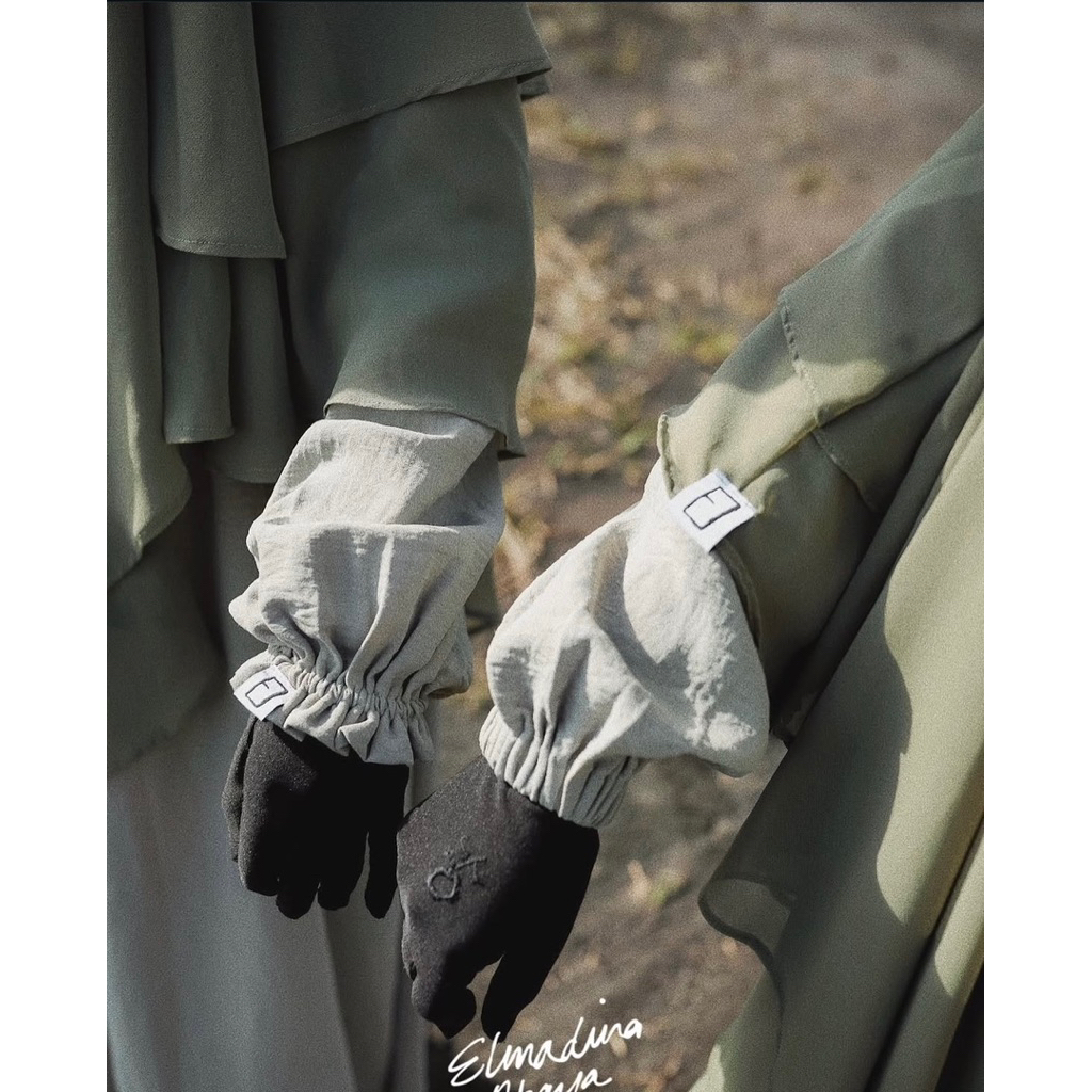 PRELOVED ELMADINA THE DRESS og