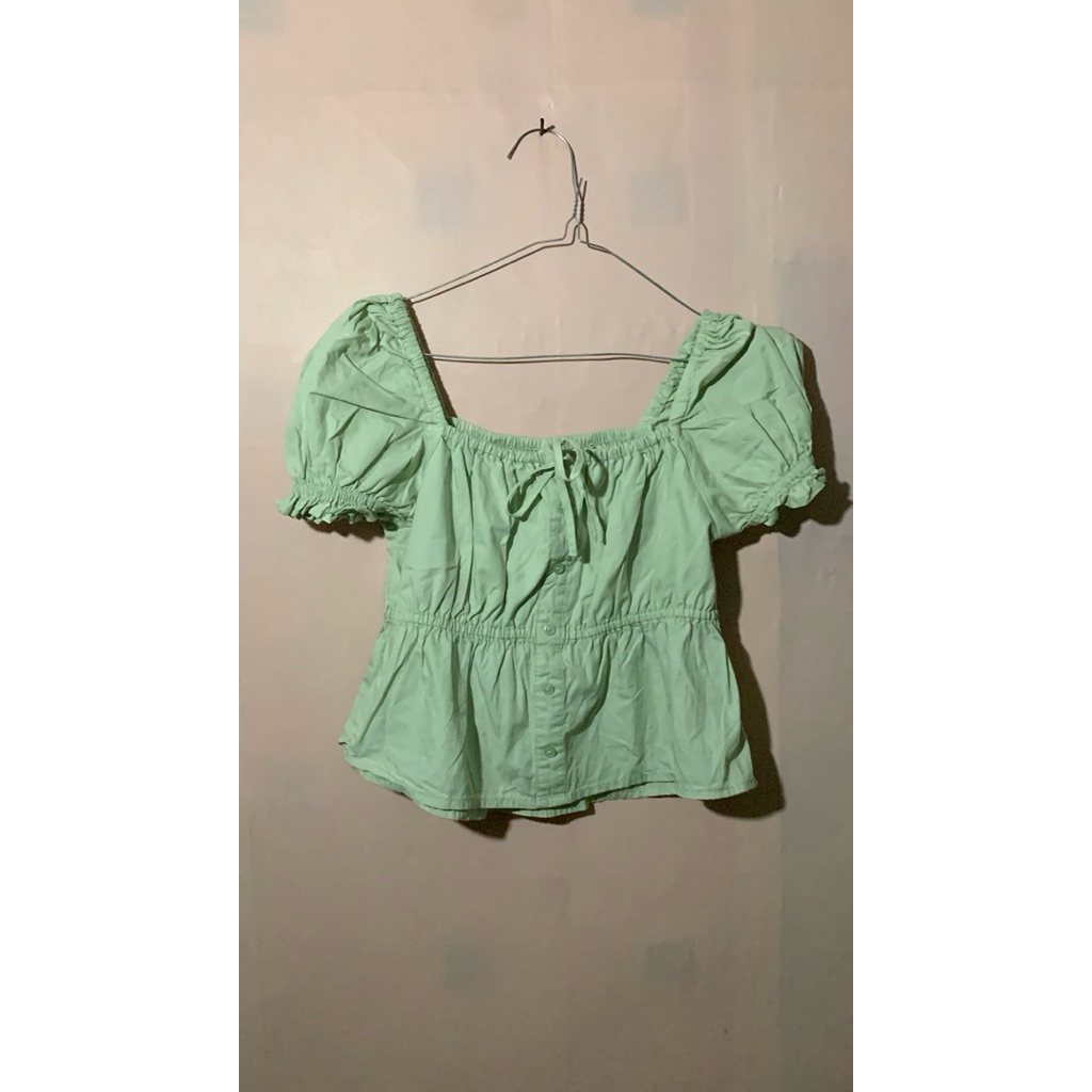 Preloved colorbox crop tee hijau mint