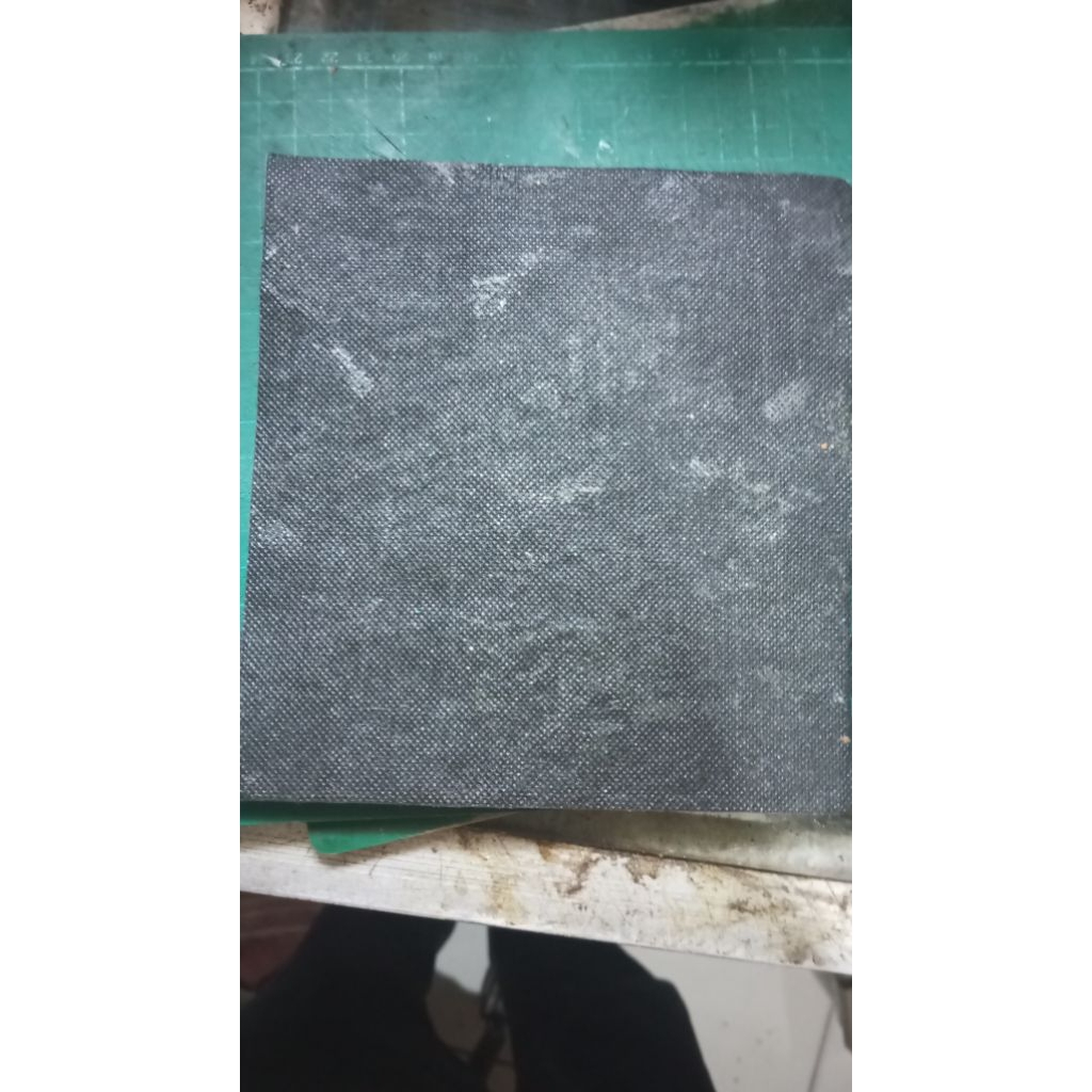 spon karet tenis meja liat keterangan