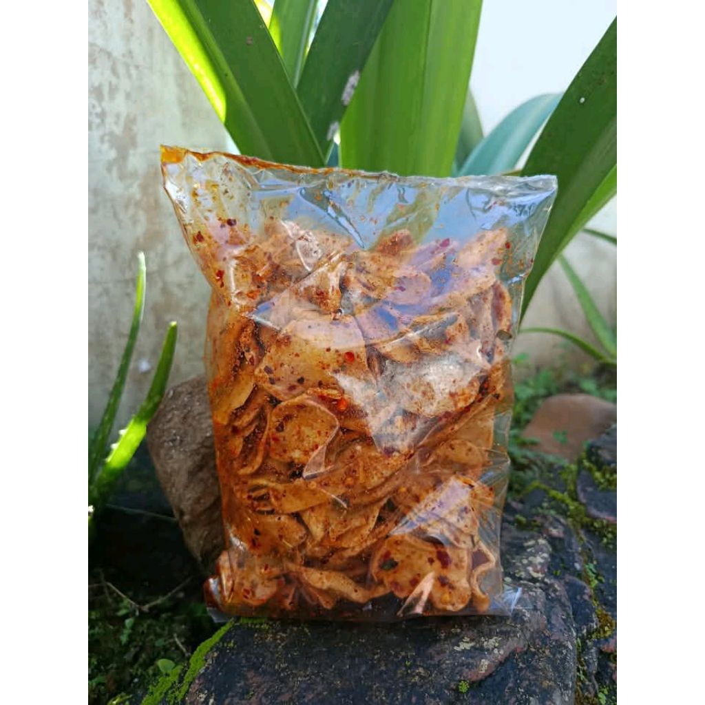 

keripik basreng pedas gurih+ daun jeruk