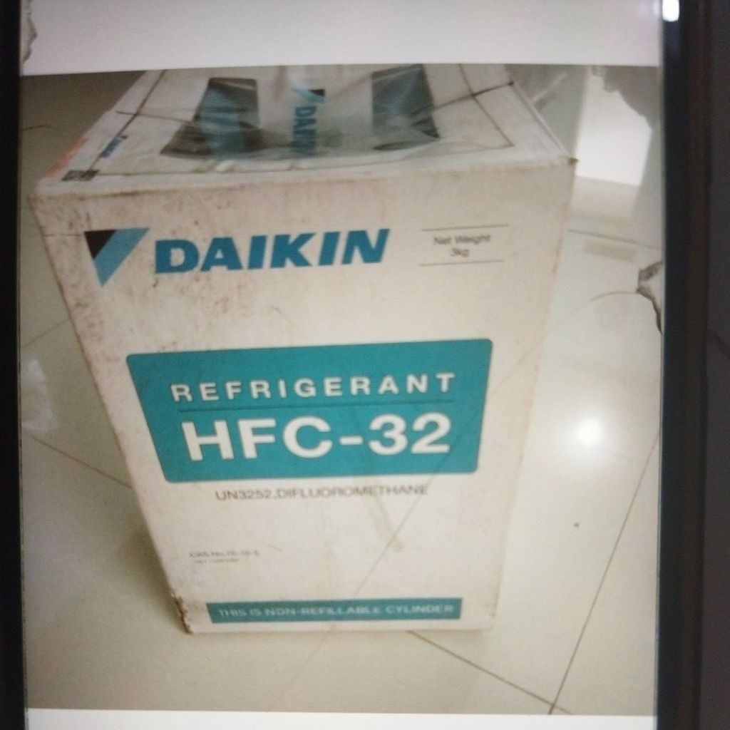 Daikin R32 freon 3kg