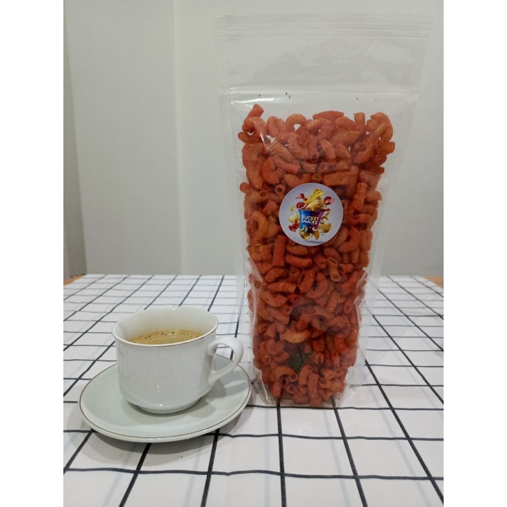 

MAKARONI BANTET PEDAS 150g / 350g – Snack Pedas Garing Padat | Cemilan Makaroni Tebal Kriuk!
