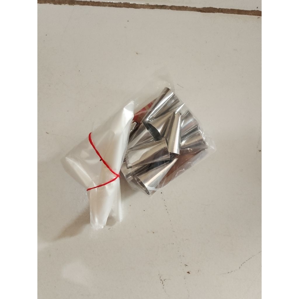 

spuit 10 free/gratis plastik segitiga 10 pics