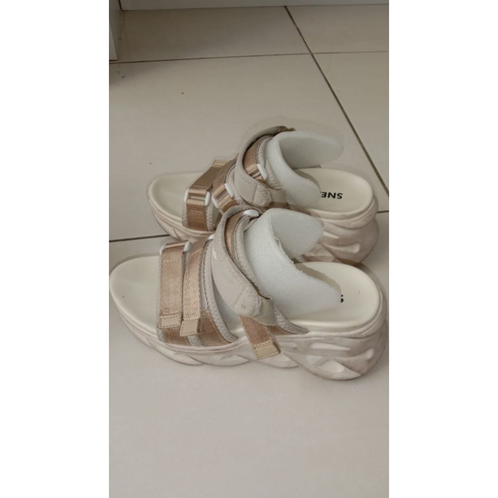 Sneakon 2in1 Grace Sandal Sand Uk 36 Sandal Gunung Hijack Wedges Kondangan Promo Gajian Payday Tangg