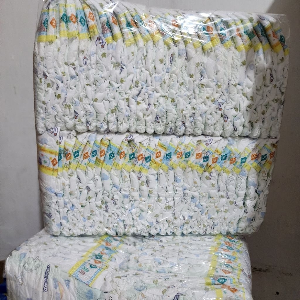 Mamypoko Popok Bayi Royal Soft & Extra Kering Repack Curah Isi 50 pcs