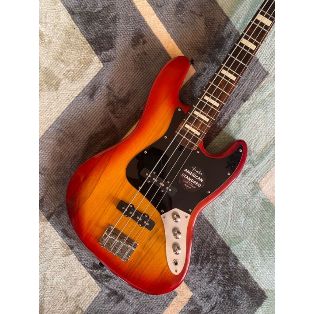 Bass Fender Jazz redcherry custom