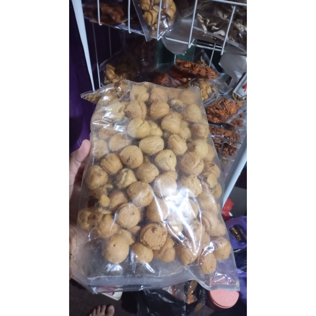 

Termurah Cemilan 100gr Basreng pipih/stik, Usus pedas/original, soes coklat, seblak campur