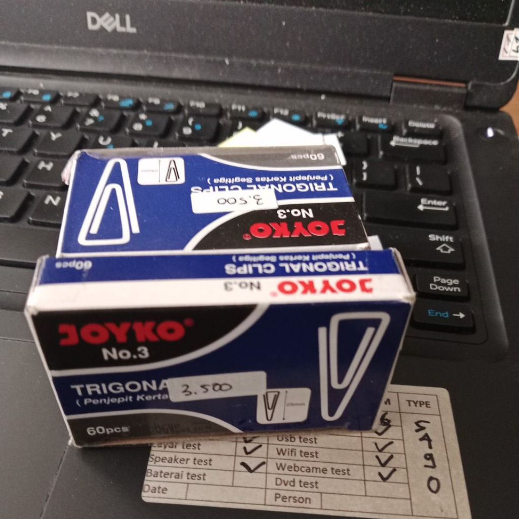 

Klip kertas 25mm No 3 Joyko 60biji