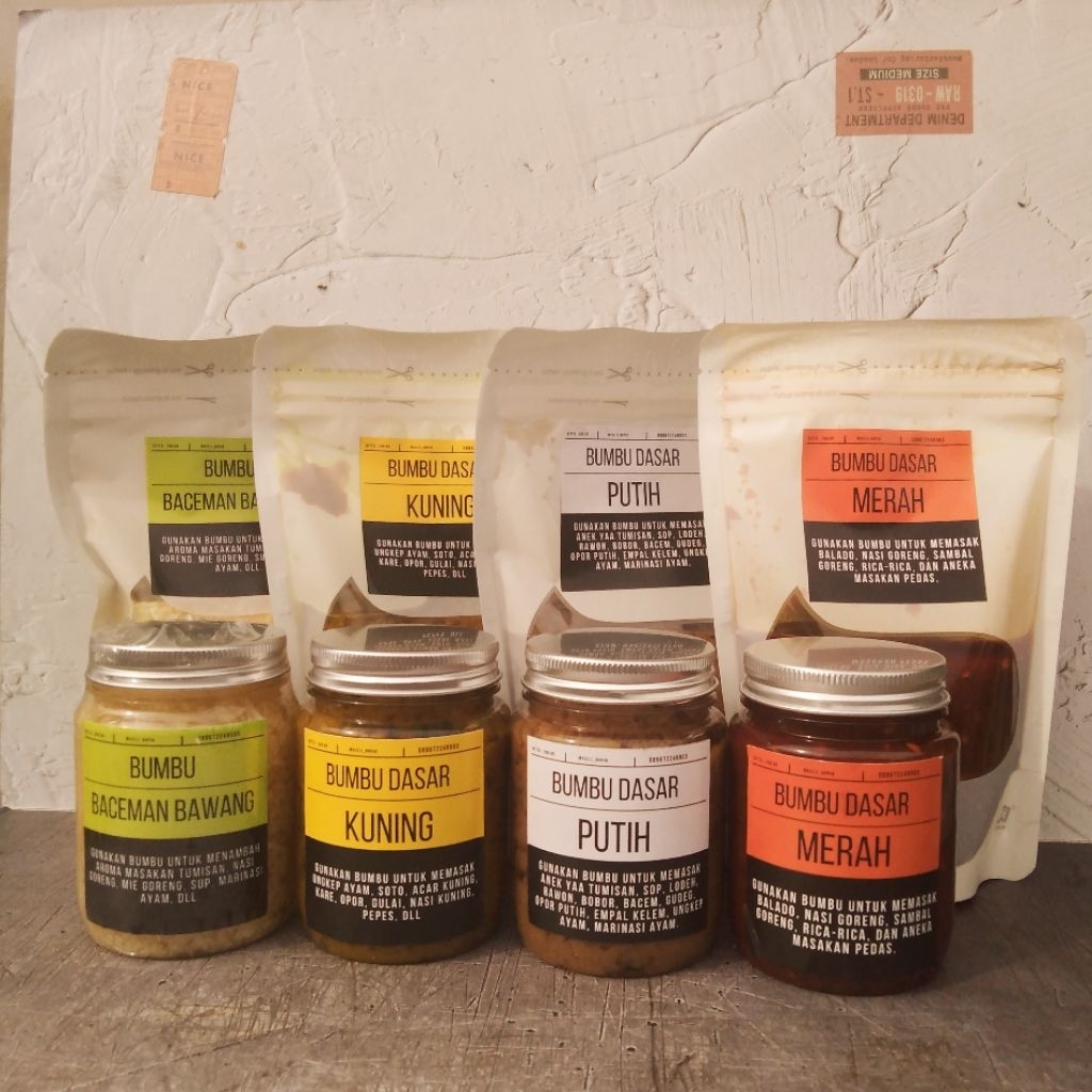 

Bumbu Dasar Bumbu MPASI No MSG Minyak Kelapa Jar Plastik dengan garam laut