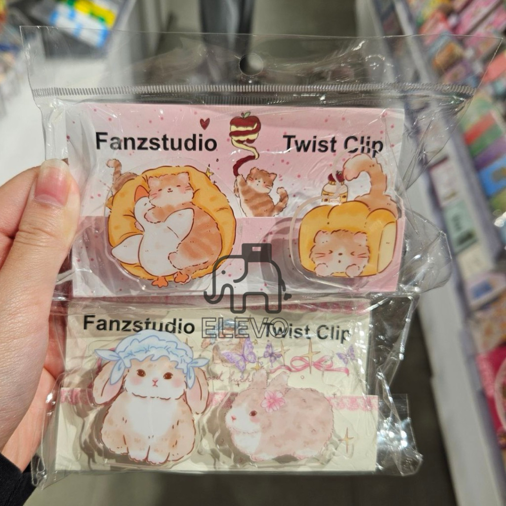 

Ohsome x Fanzstudio - Twist Clip / Penjepit Akrilik Animal Manga Collection (Cat / Rabbit)
