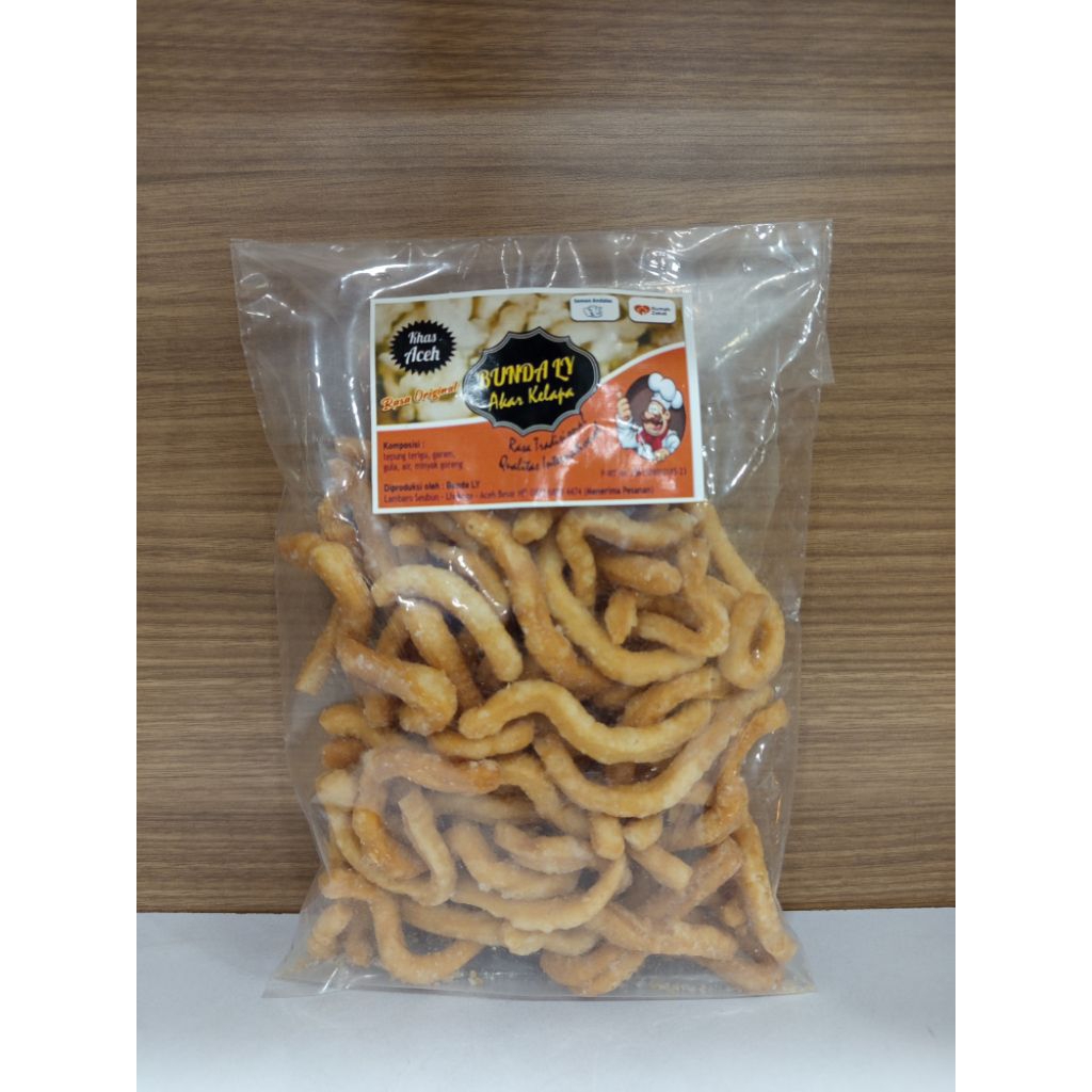 

kue khas aceh akar kelapa