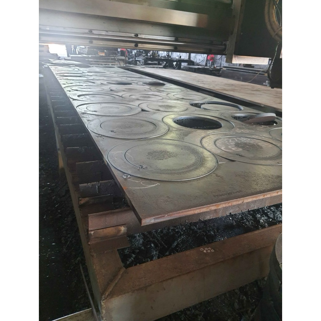 Plendes ||Plat Bulat ||Plat Besi Hitam ||Tebal 15mm ||Bisa Custom Lubang Tengah Sesuai Kebutuhan