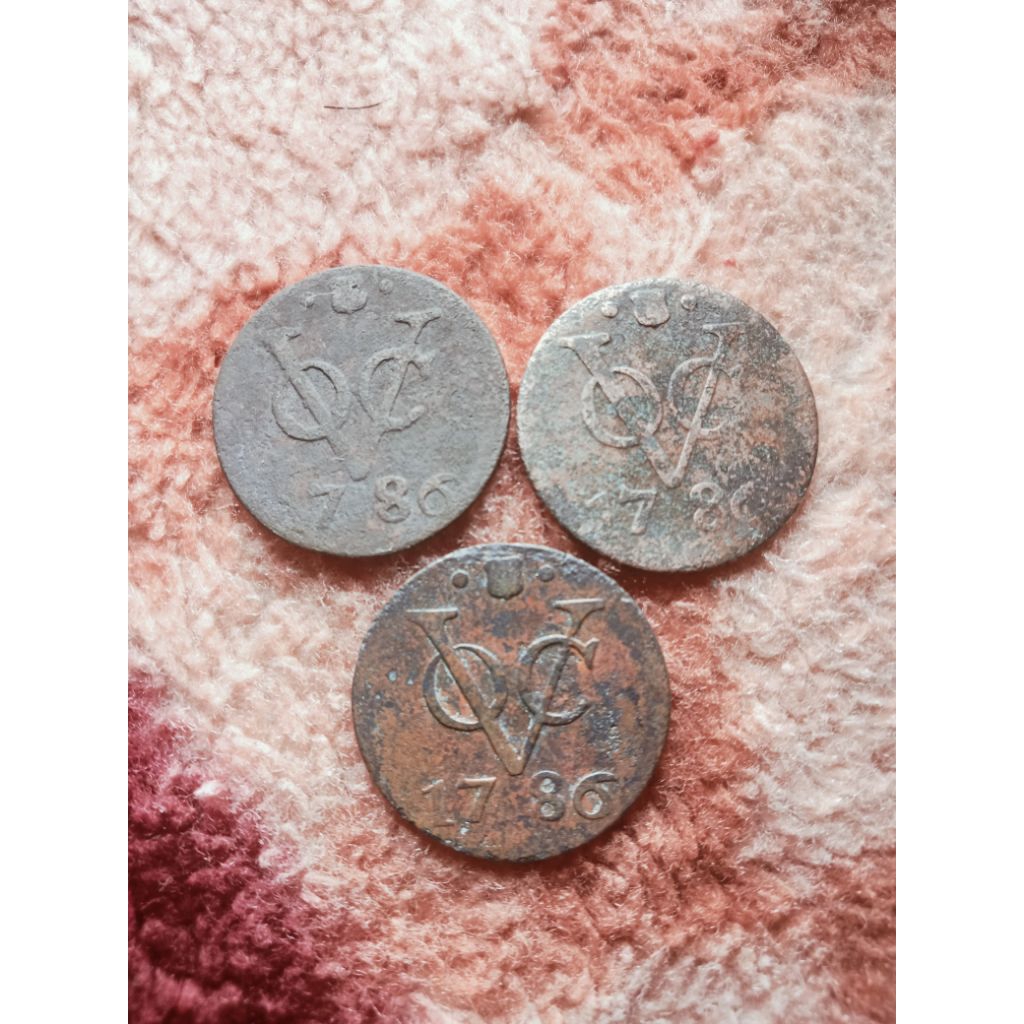 koin voc utrech 1786 kondisi bagus vf.