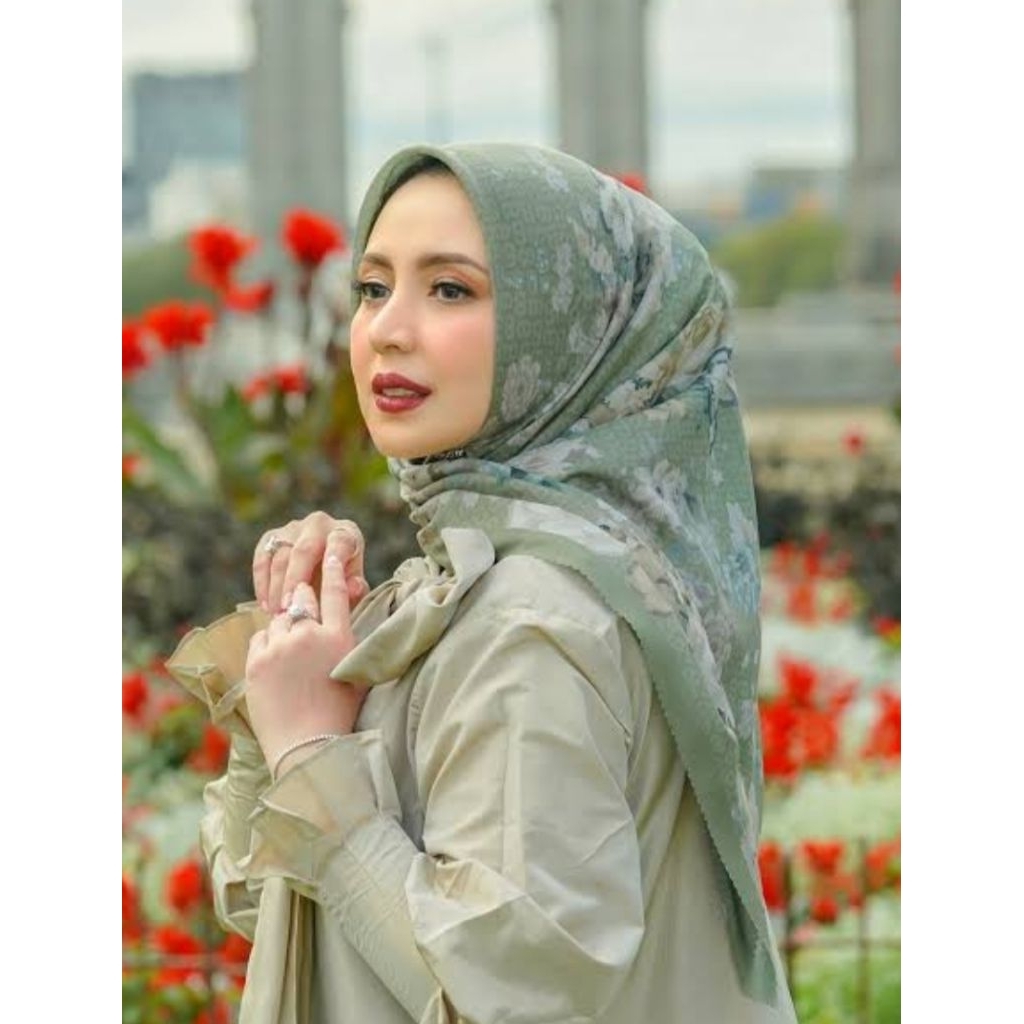 Buttonscarves Blume Dill (SMALL) 90x90 cm