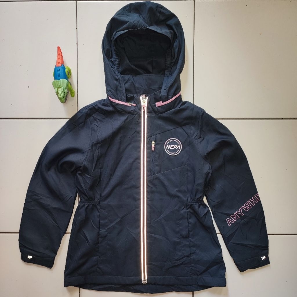 Jaket Outdoor Anak Perempuan NEPA Original 100% Second Preloved Branded Hiking Camping Kemah Gunung 