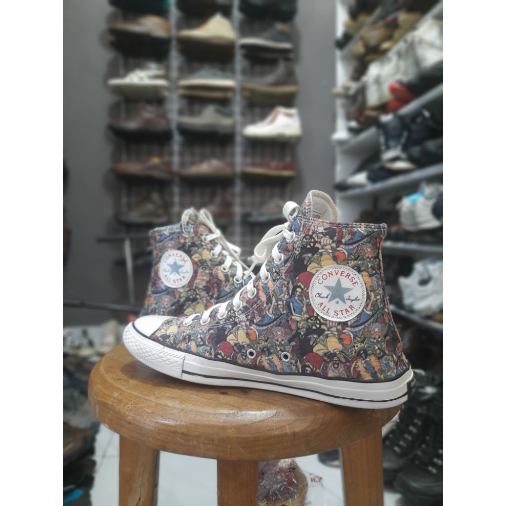 Sepatu Converse x One piece japan market size 44