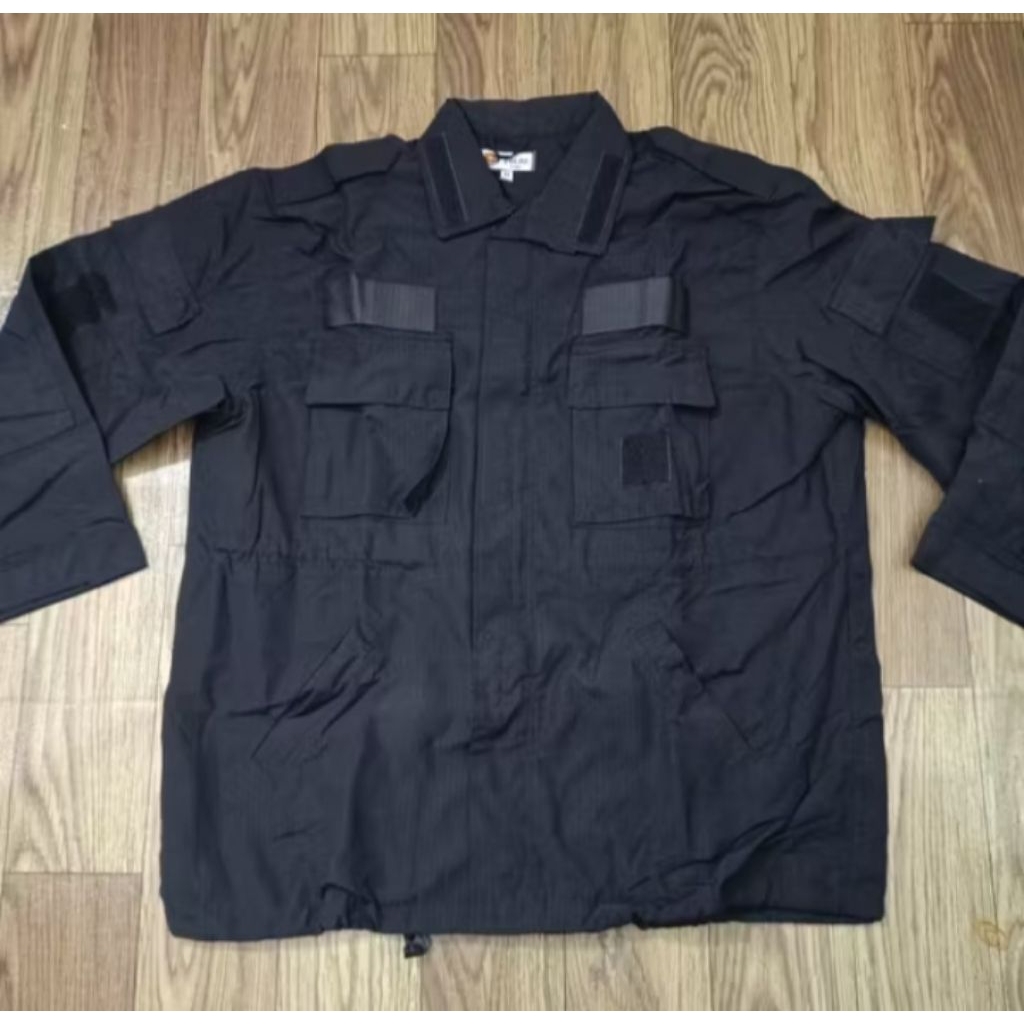 Jaket Hitam Jatah Brimob Polri