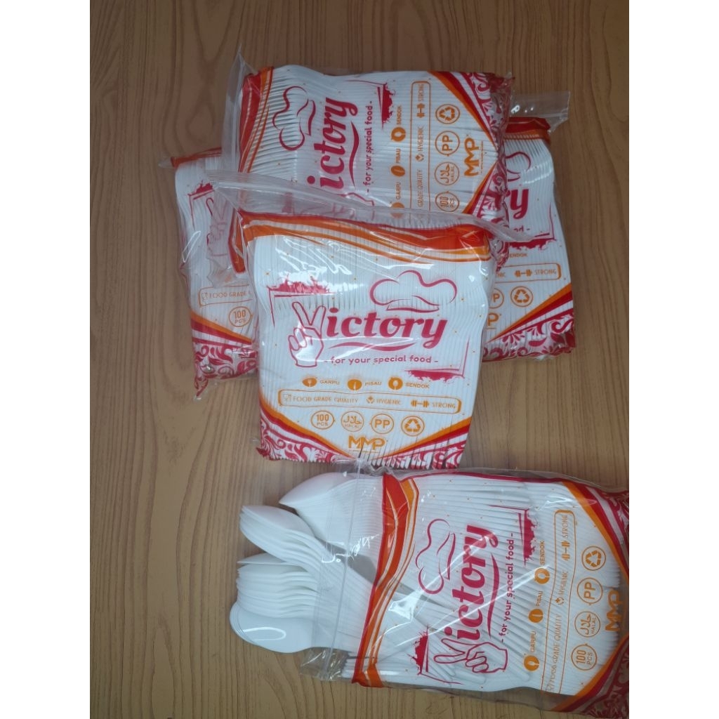 sendok makan/sendok makan plastik/sendok victory/sendok sekali pakai