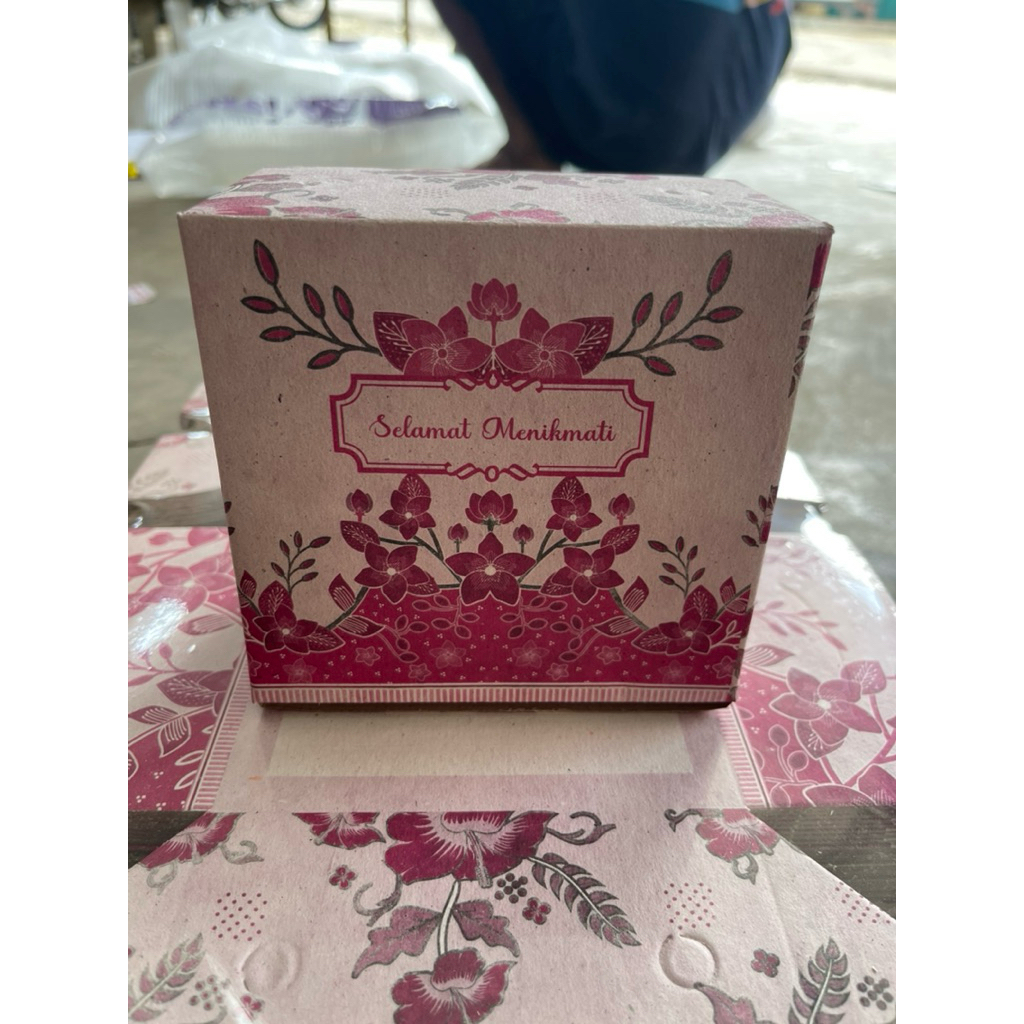 

Dus snack/ dus kue / snack box motif batik isi 100 pcs termurah